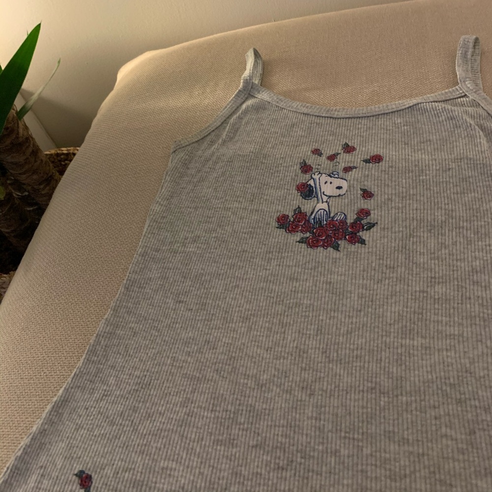 ✨ADORABLE Snoopy tank top✨